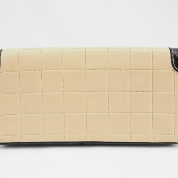 Authentic CHANEL CC Lambskin Patent Chocolate Bar Flap Bag Chain Beige Black - Picture 5 of 14